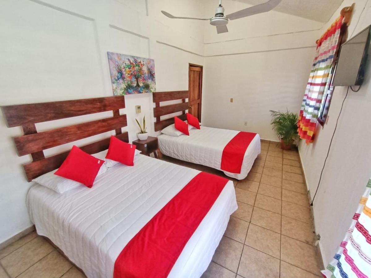 Casa De Huespedes Cielito Lindo 호텔 산타크루즈휴에튤코 외부 사진